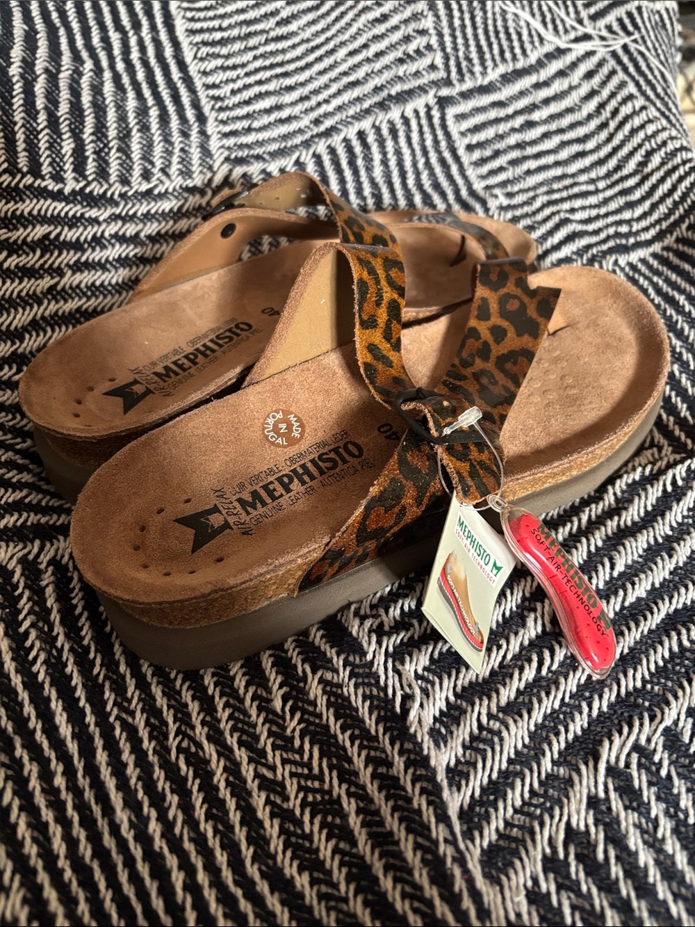 NWT Mephisto Leopard Cork Sandals- Brown/Black